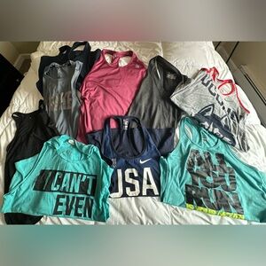 BUNDLE- Assorted active tank tops